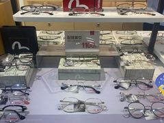 -一代眼镜·蔡司配镜(浦东大拇指广场店)
