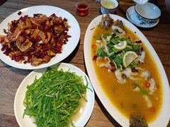 -小喜客·云南特色菜(纳西庭院店)