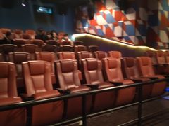 -英皇UA电影城(瑞虹天地月亮湾)