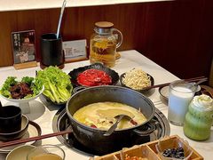 -汤宴·参须肚包鸡(南京路店)
