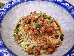 辣肉咸菜拌面-陀块头面馆(梅岭南路店)