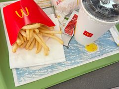 -麦当劳(新天地得来速店)