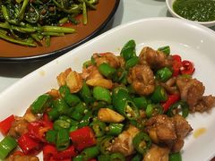 爆炒掌中宝-滕记星发餐室·新加坡菜(巨鹿路店)