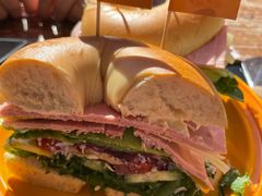 -Catch Bagel(芳草地店)