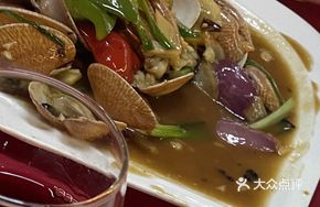Stir-fried Clams with Black Bean Sauce