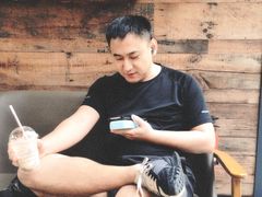 -星巴克(成都天府水街店)