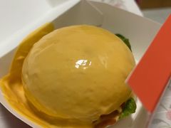 芝士瀑布鸡腿堡堡-前进5路汉堡炸鸡(昙华林店)