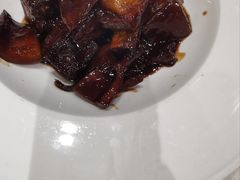 梅干菜目鱼红烧肉-老半斋(福州路店)