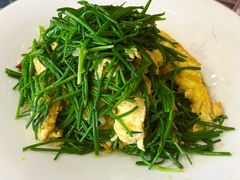 -乡村馕坑肉·烧烤·新疆菜·本地人更爱吃(阿勒泰首店)