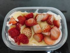 草莓千层盒子-7cake榴莲千层蛋糕(长宁店)