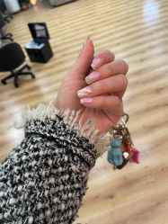 -爱小小美甲美学