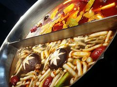 -湊湊火锅·茶憩(新中关购物中心店)