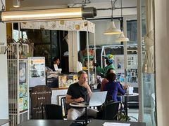 -Roast8ry Coffee Lab