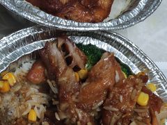 销魂鸡扒煲-米国现煲煲仔饭(塔子湖店)