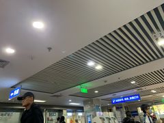 -浙江大学医学院附属口腔医院湖滨（延安）院区