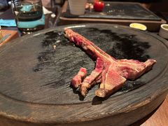 -恰餐厅及酒吧 CHAR Bar & Grill (北京丽都皇冠假日店)
