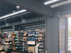 -迪卡侬(越秀公园店)