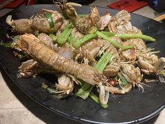 -沪小胖小龙虾(淮海中路旗舰店)