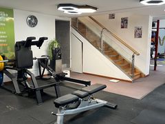 -悦耐私教健身馆(保利中心店)