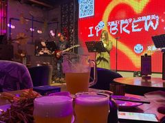 -爱啤精酿·民谣酒馆(滨江店)