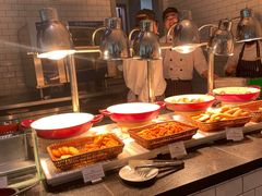 -昆山琶拉帝诗酒店·河畔咖啡厅Riverside Cafe