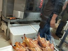 -上海枇杷烤鸭(城乡贸易中心店)