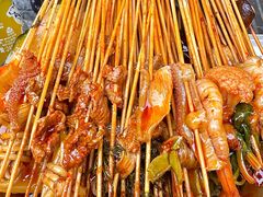 -拈签一笑黄牛肉辣卤串串