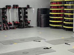 -超鹿运动(五四路恒力城店)