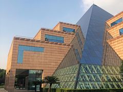 -上海市龙华烈士陵园