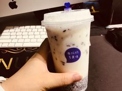 -一只酸奶牛(丹尼斯大卫城店)