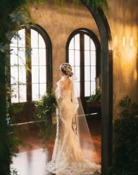 -雪中彩影婚纱摄影·微光艺术中心