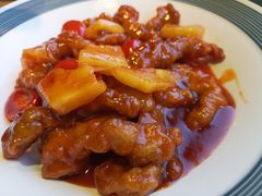 菠萝咕咾肉-吕氏疙瘩汤·私家菜馆(慈云寺店)