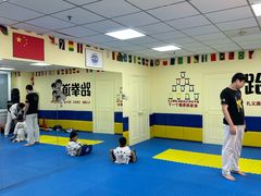 -哈喽实战跆拳道·跳绳·体能(慈云寺馆)