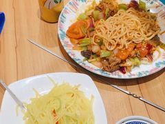 -西部马华清真兰州牛肉面·烧烤夜市(三里河店)
