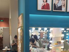 -海馬体照相馆(莘庄维璟印象城店)