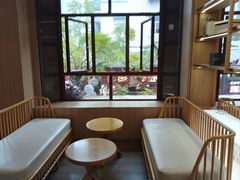 -霸王茶姬(南强街店)