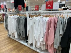 -优衣库(东莞汇一城店)