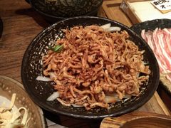 -老牌坊云南鱼豆花火锅(嵩山店)