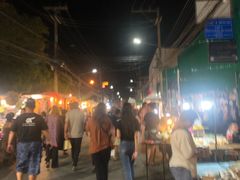 -周日夜市