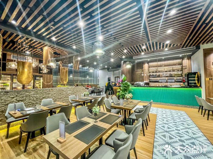 源·新派中西餐厅(青蓝山美食一条街店)大堂图片