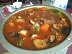 -溢心园香河肉饼总店