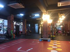 -GYMPLUS私教健身会馆(大悦城店)