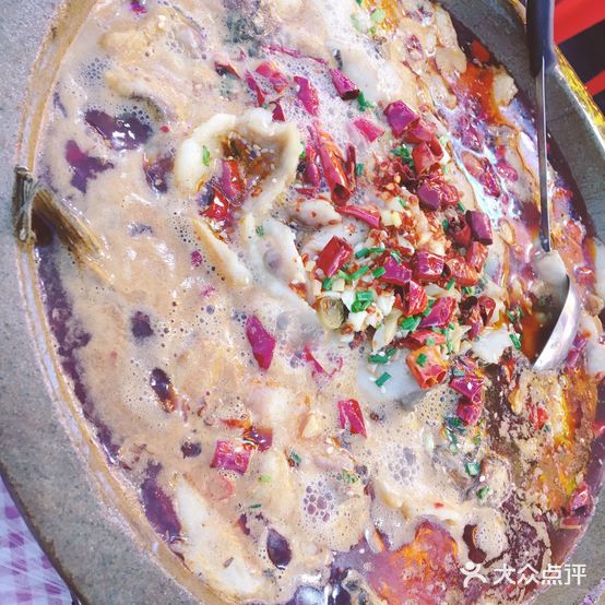 老湘潭龙虾馆(柳河路店)