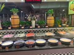 自助取餐区-豪食披萨烤肉自助(保定商场店)