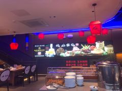 -山河屯铁锅炖·非遗铁锅炖(华强北店)