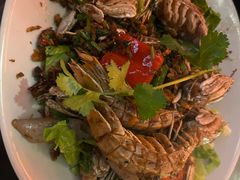 -大头虾越式风味餐厅(光明广场店)