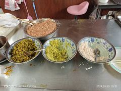 -金陵老丁家馄饨(新街口店)