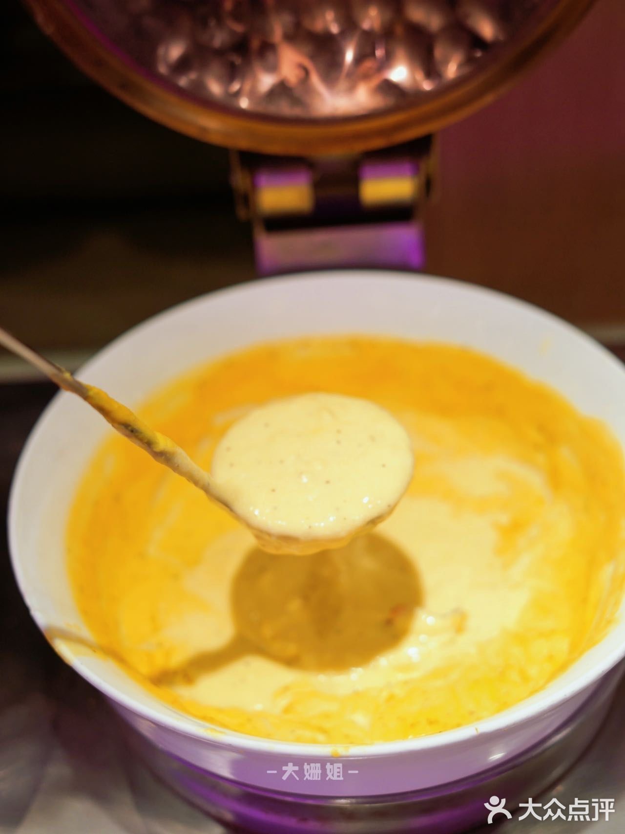 新品来啦，在比格比萨自助实现芝士瀑布配炸鸡🍗