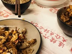 -堂瓦里·33年传统赣菜(第一街区店)