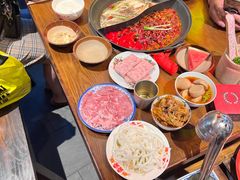 -萍姐火锅·公路夜市(武汉首店)